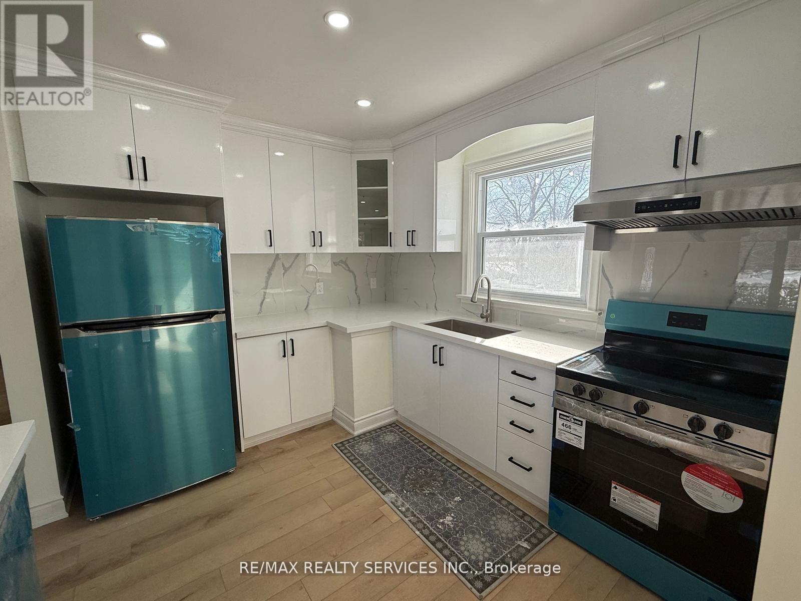 Main - 234 Morden Road, Oakville, Ontario  L6K 2S3 - Photo 7 - W12959106