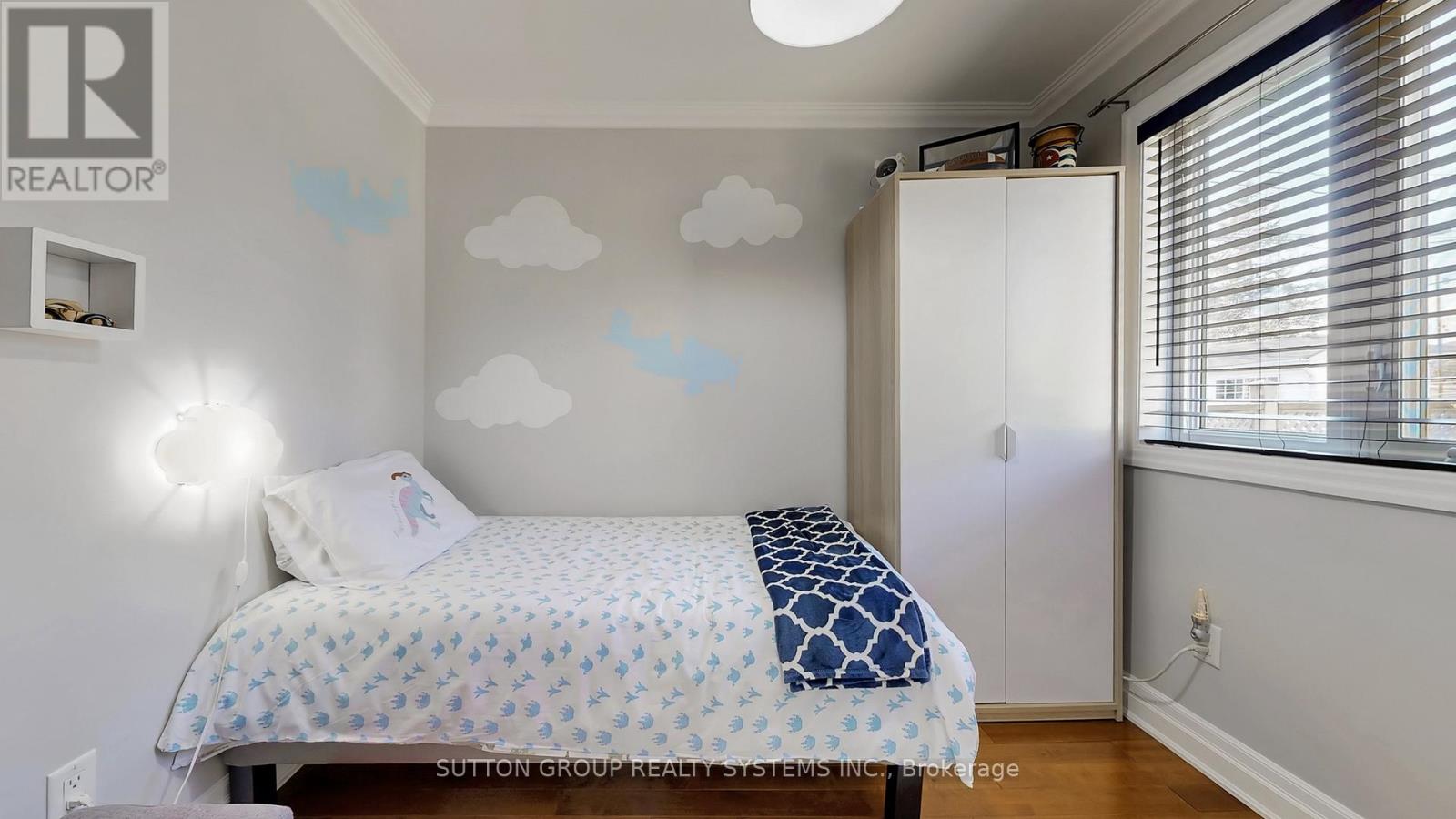 38 Donald Avenue, Toronto, Ontario  M6M 1K1 - Photo 12 - W12959118