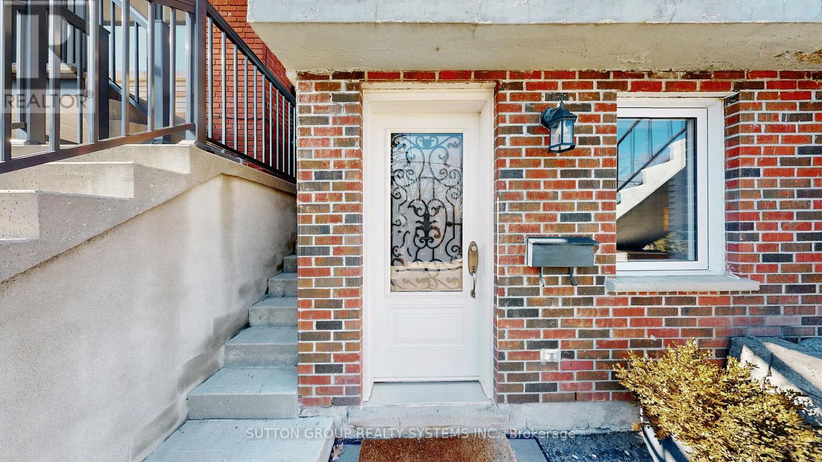 38 Donald Avenue, Toronto, Ontario  M6M 1K1 - Photo 2 - W12959118