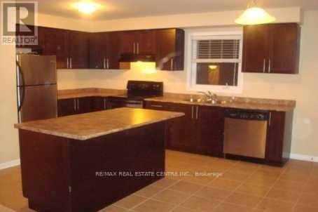 782 Maquire Terrace, Milton, Ontario  L9T 6P5 - Photo 3 - W12959124