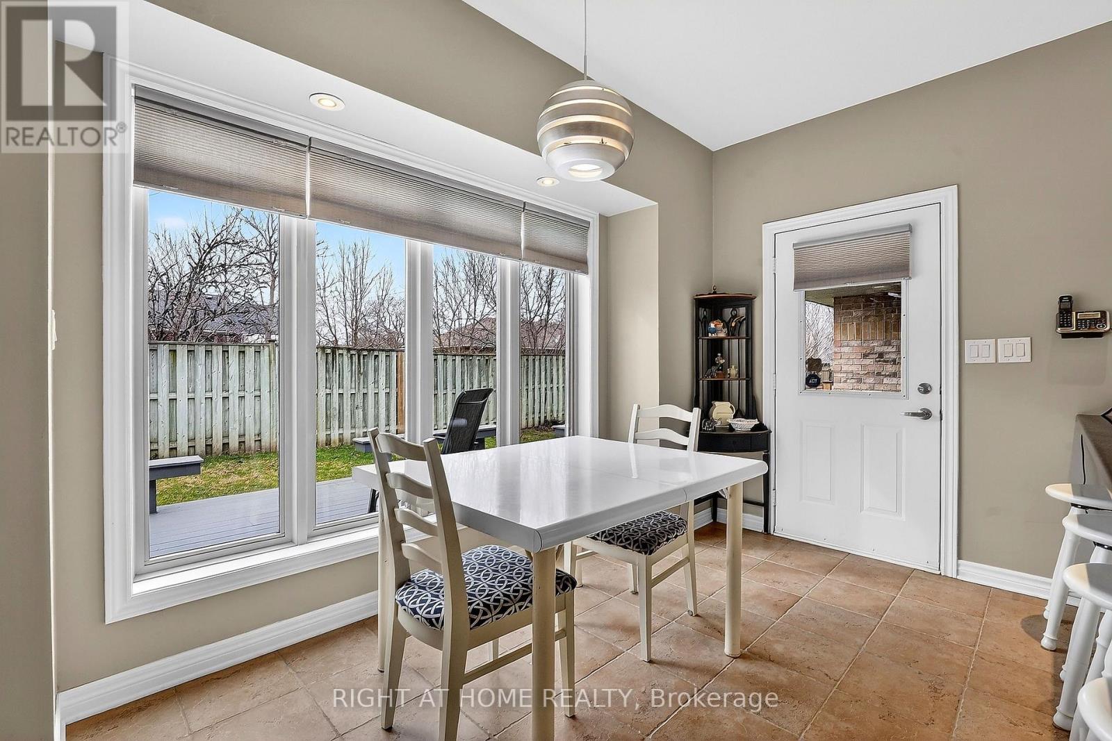 1 - 139 Glendale Avenue, St. Catharines (Glendale/glenridge), Ontario  L2T 2K2 - Photo 14 - X12959090