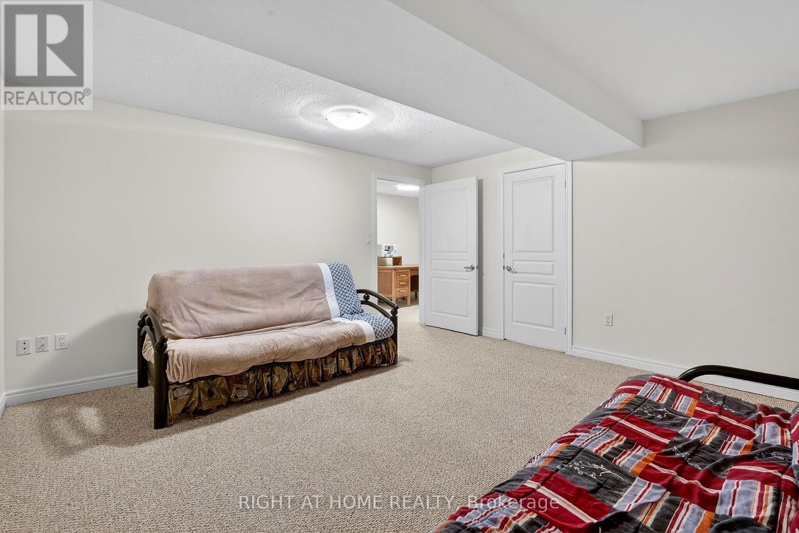 1 - 139 Glendale Avenue, St. Catharines (Glendale/glenridge), Ontario  L2T 2K2 - Photo 33 - X12959090