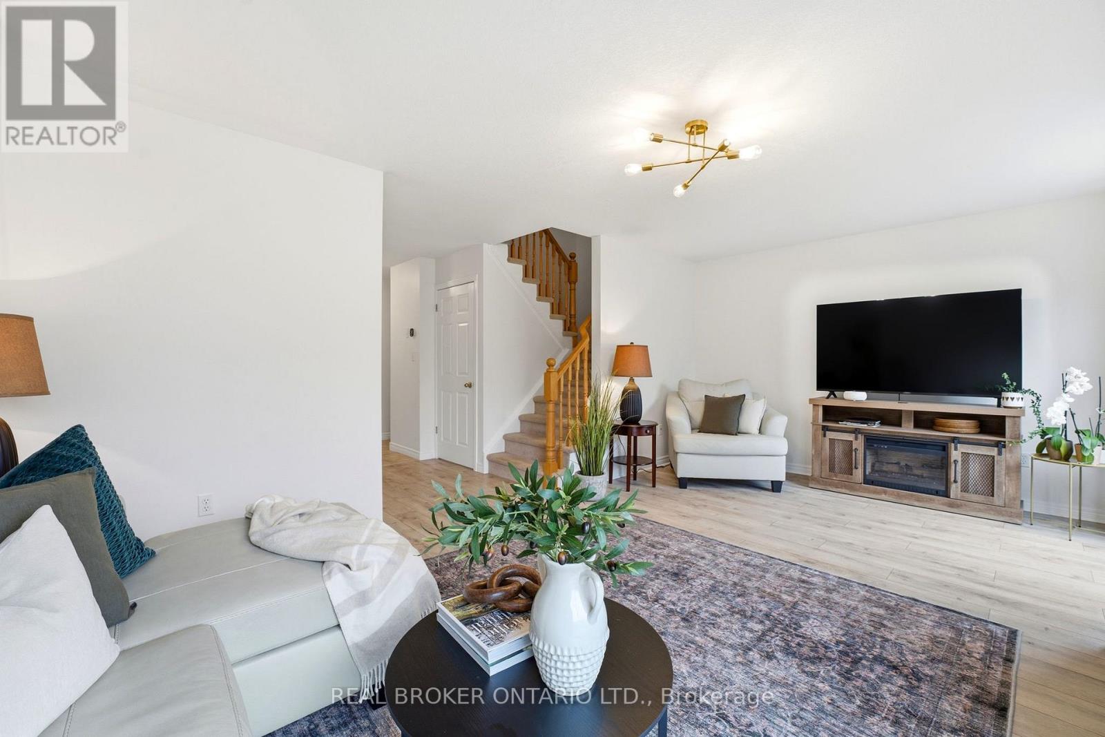 34 Porchlight Drive, Woolwich, Ontario  N3B 3M7 - Photo 14 - X12959096