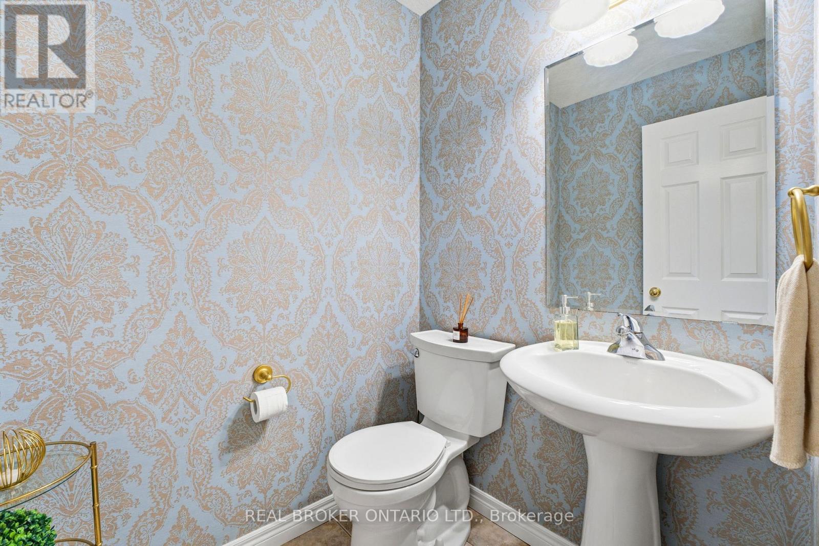 34 Porchlight Drive, Woolwich, Ontario  N3B 3M7 - Photo 19 - X12959096