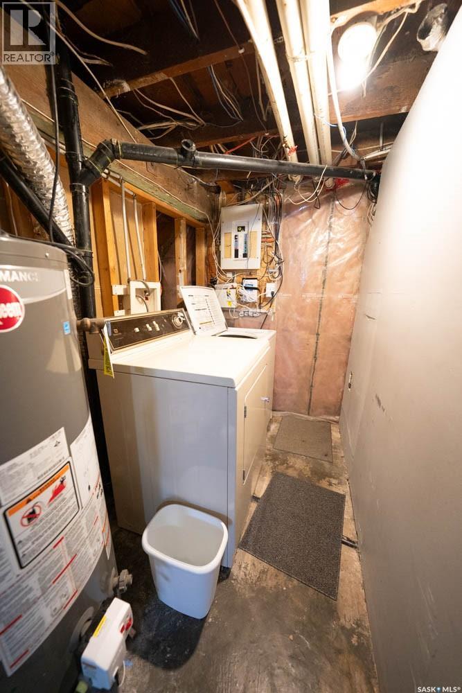 808 & 810 31st Street W, Saskatoon, Saskatchewan  S7L 0R8 - Photo 19 - SK031927