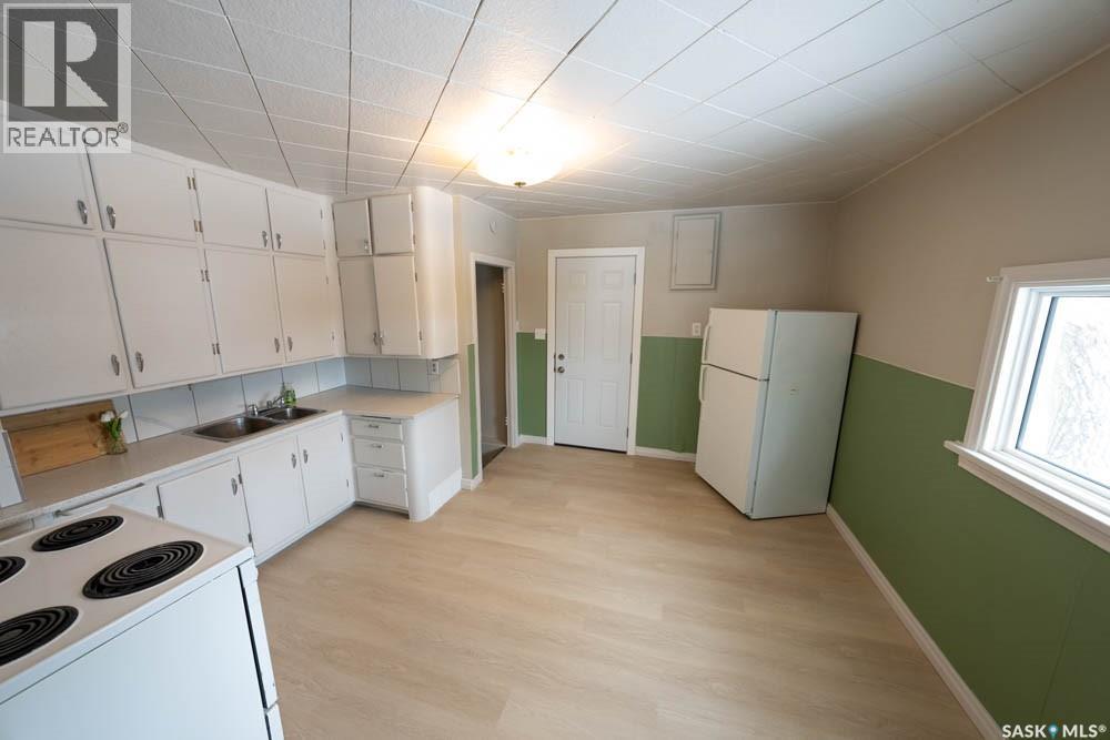 808 & 810 31st Street W, Saskatoon, Saskatchewan  S7L 0R8 - Photo 21 - SK031927