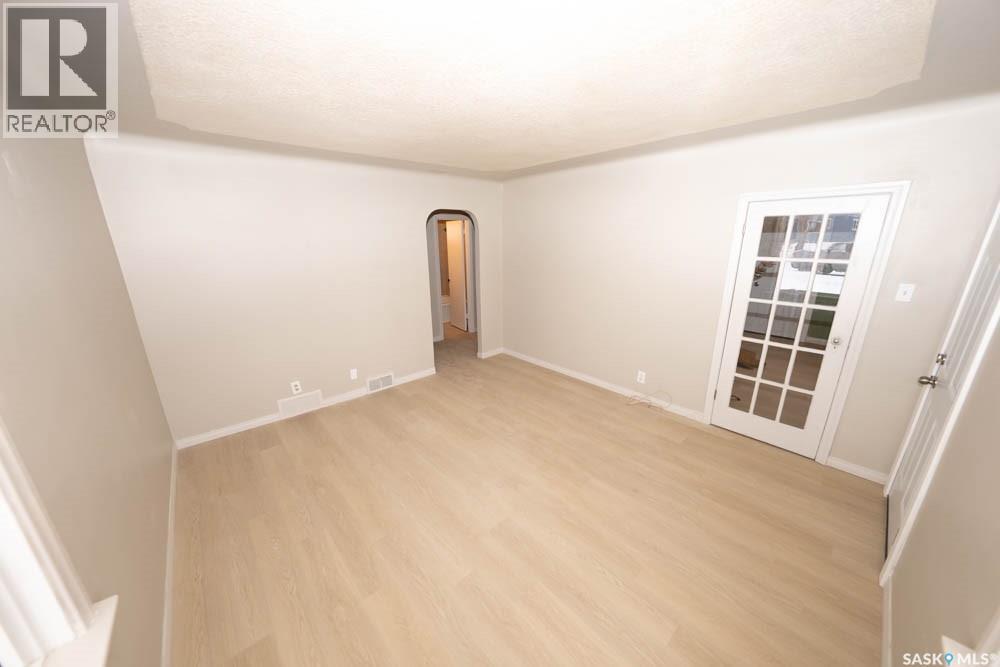 808 & 810 31st Street W, Saskatoon, Saskatchewan  S7L 0R8 - Photo 26 - SK031927