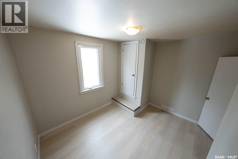 808 & 810 31st Street W, Saskatoon, Saskatchewan  S7L 0R8 - Photo 27 - SK031927