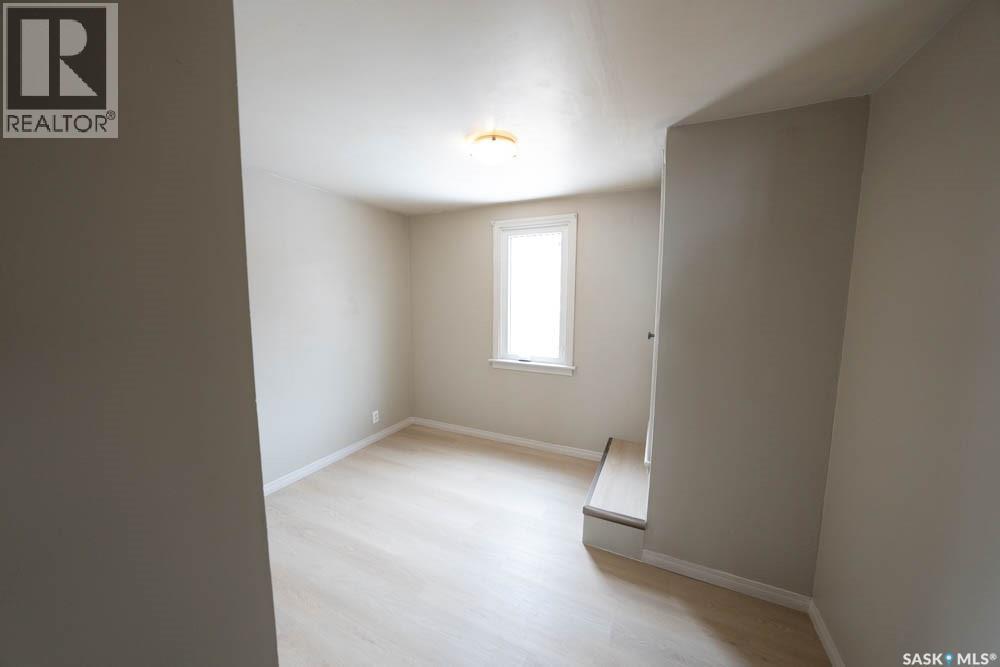 808 & 810 31st Street W, Saskatoon, Saskatchewan  S7L 0R8 - Photo 32 - SK031927