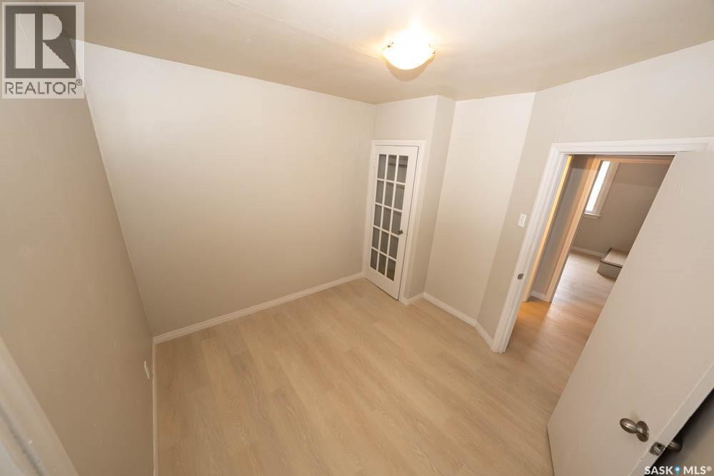 808 & 810 31st Street W, Saskatoon, Saskatchewan  S7L 0R8 - Photo 38 - SK031927