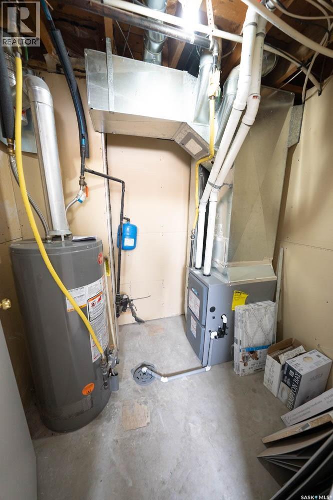 808 & 810 31st Street W, Saskatoon, Saskatchewan  S7L 0R8 - Photo 40 - SK031927