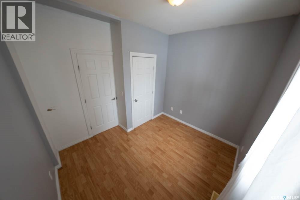 808 & 810 31st Street W, Saskatoon, Saskatchewan  S7L 0R8 - Photo 9 - SK031927