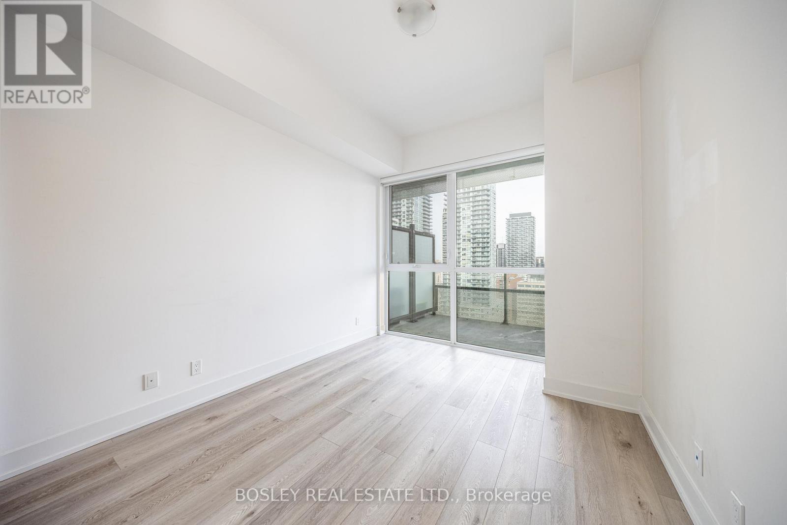 1705 - 11 Lillian Street, Toronto, Ontario  M4S 0C3 - Photo 16 - C12764230