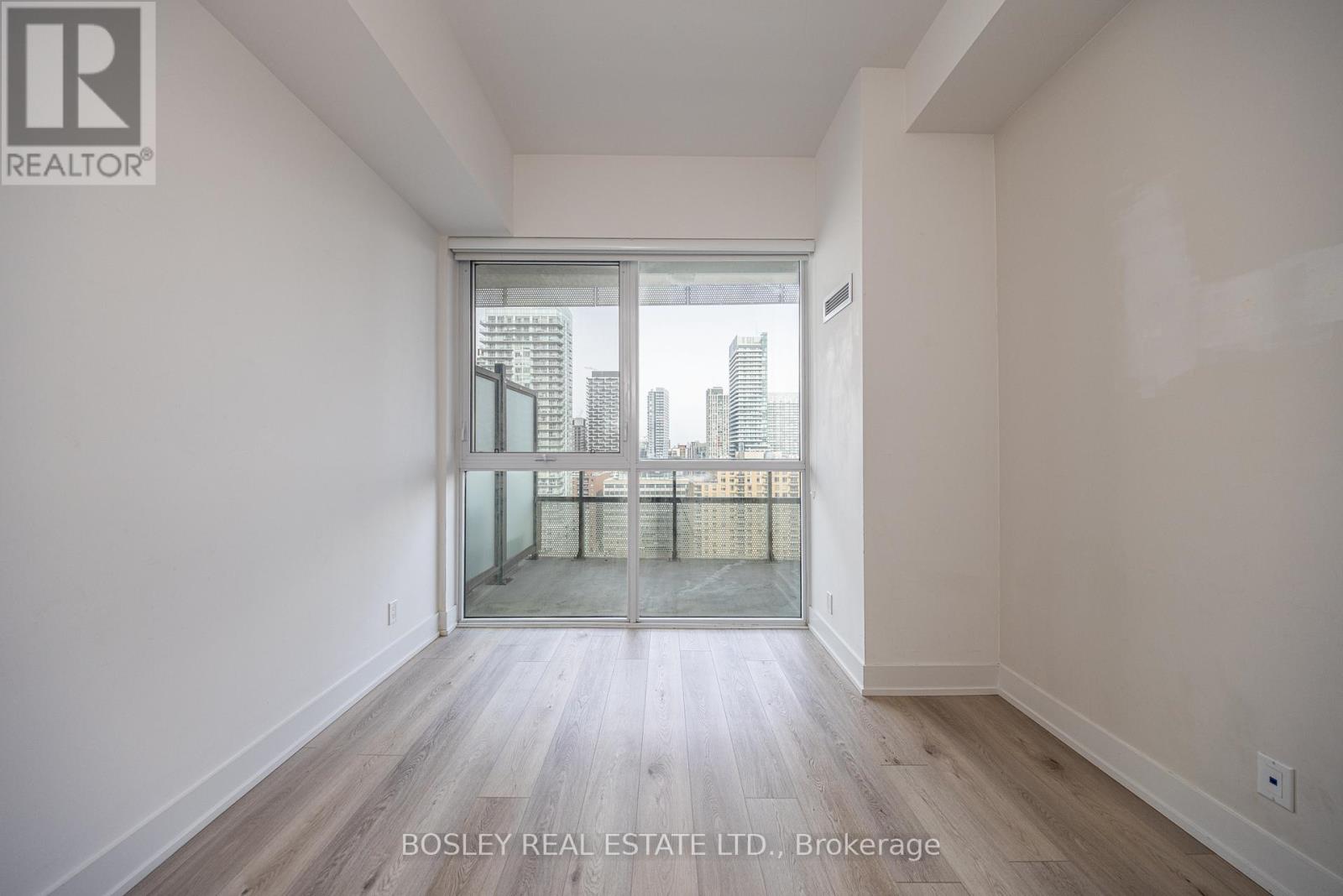 1705 - 11 Lillian Street, Toronto, Ontario  M4S 0C3 - Photo 18 - C12764230