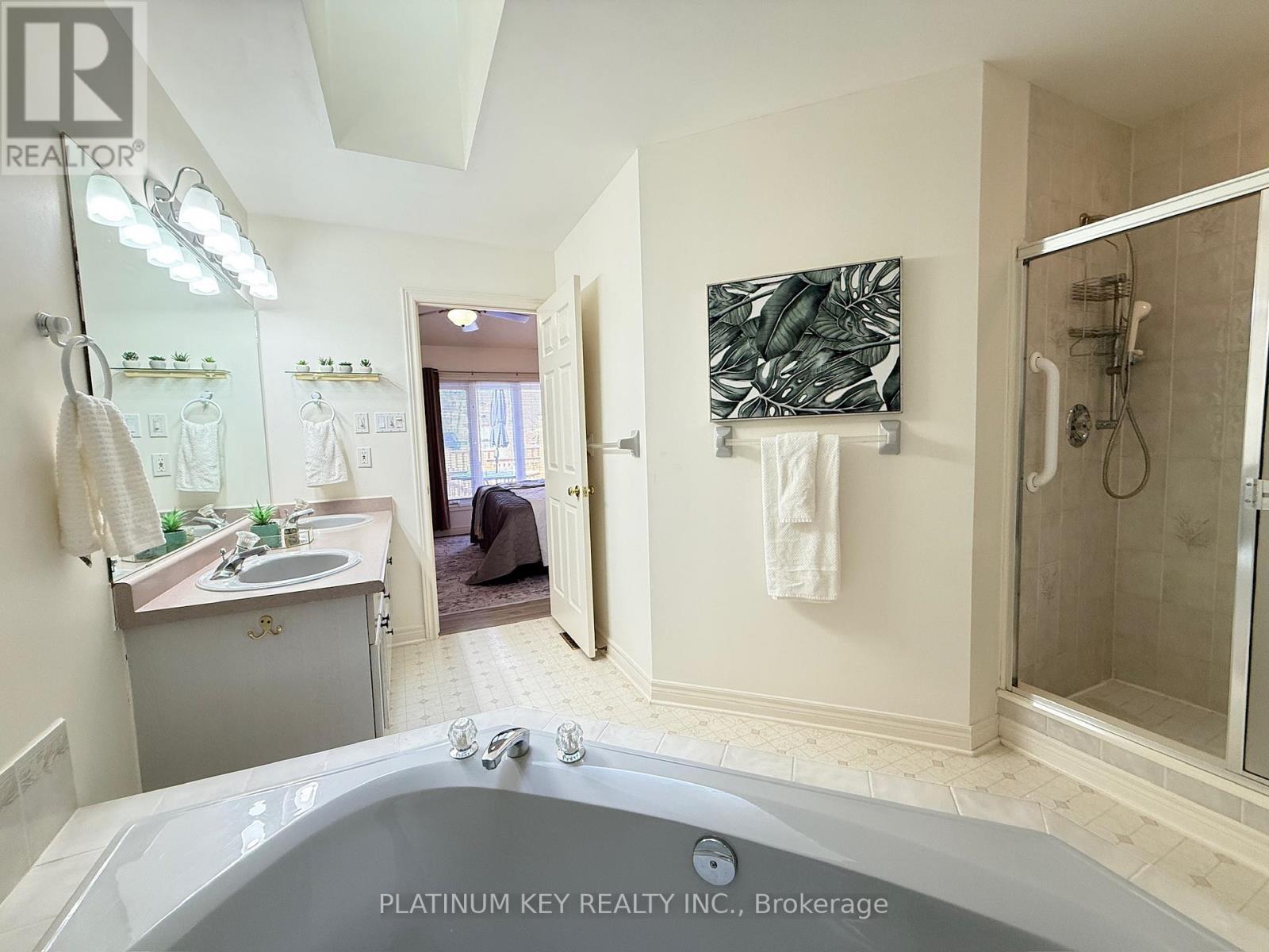 7 - 1331 Commissioners Road W, London South, Ontario  N6K 1E2 - Photo 24 - X12747658