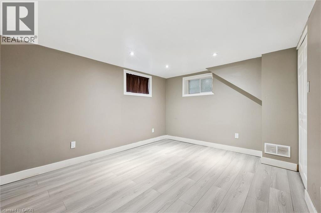 16 Bergey Street, Cambridge, Ontario  N3C 1P6 - Photo 21 - 40817370