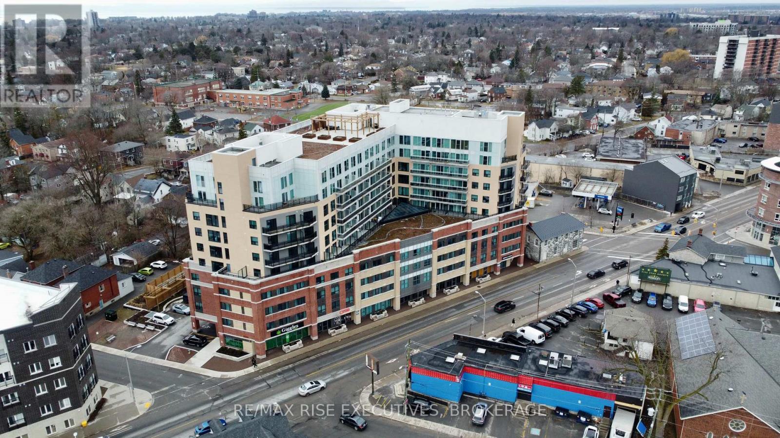 711 - 652 Princess Street, Kingston, Ontario  K7L 1E5 - Photo 1 - X12959136