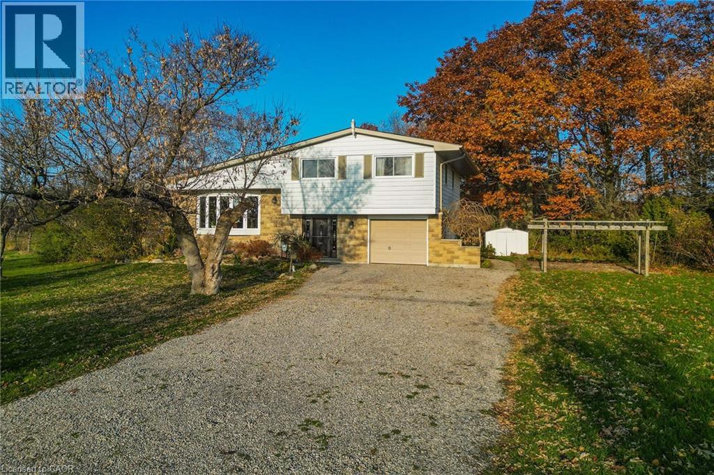 152 Ridge Road W, Grimsby, Ontario  L3M 4E7 - Photo 3 - 40789767