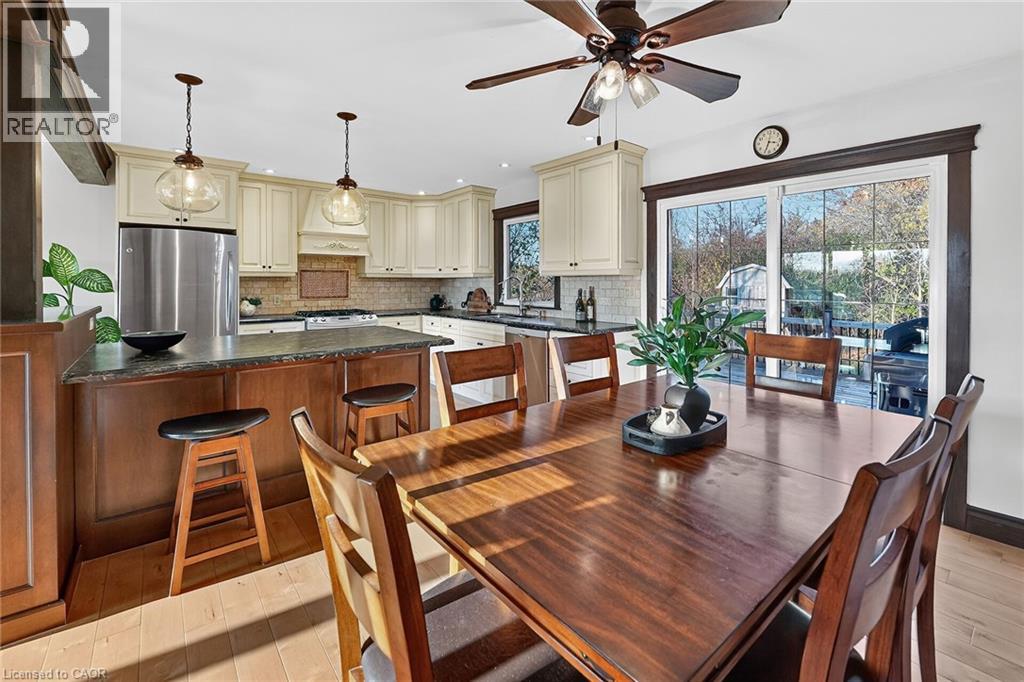 152 Ridge Road W, Grimsby, Ontario  L3M 4E7 - Photo 20 - 40789767