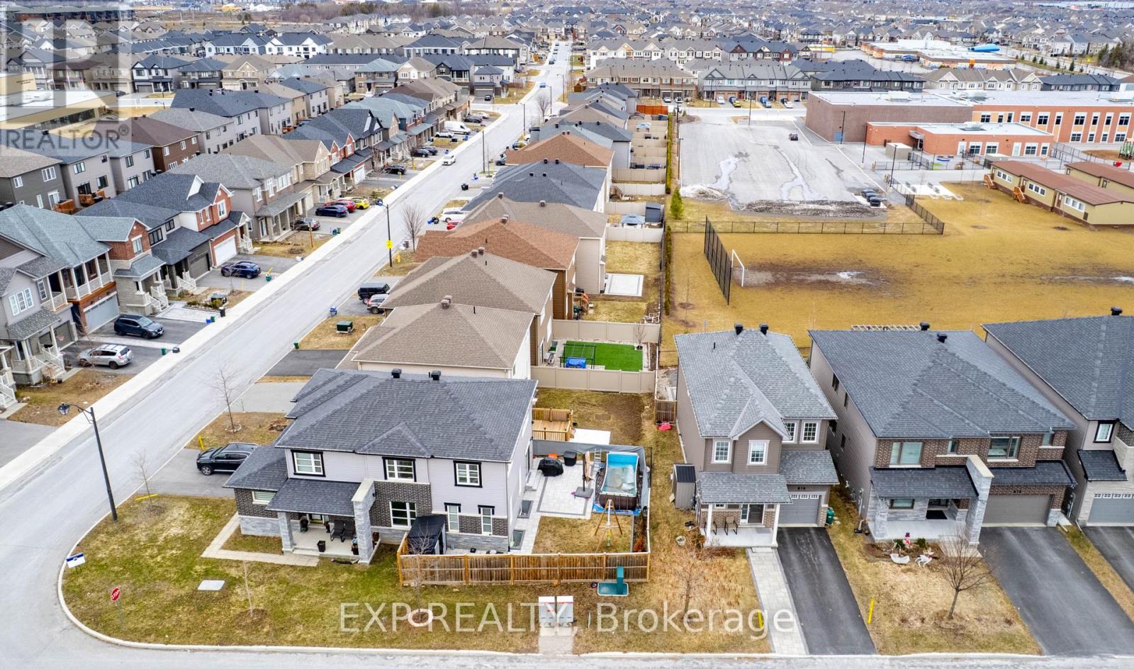 224 Alex Polowin Avenue, Ottawa, Ontario  K2J 6E7 - Photo 3 - X12959160