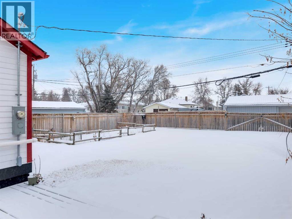 5129 48 Avenue, Ponoka, Alberta  T4J 1J2 - Photo 41 - A2289769