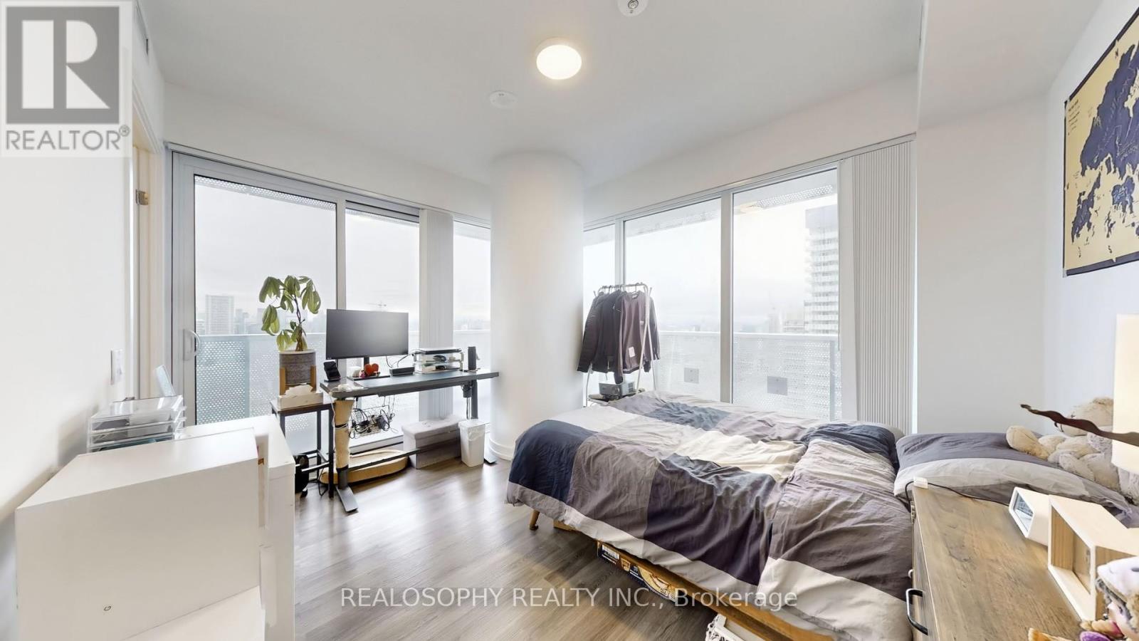 4303 - 138 Downes Street, Toronto, Ontario  M5E 0E4 - Photo 17 - C12959130