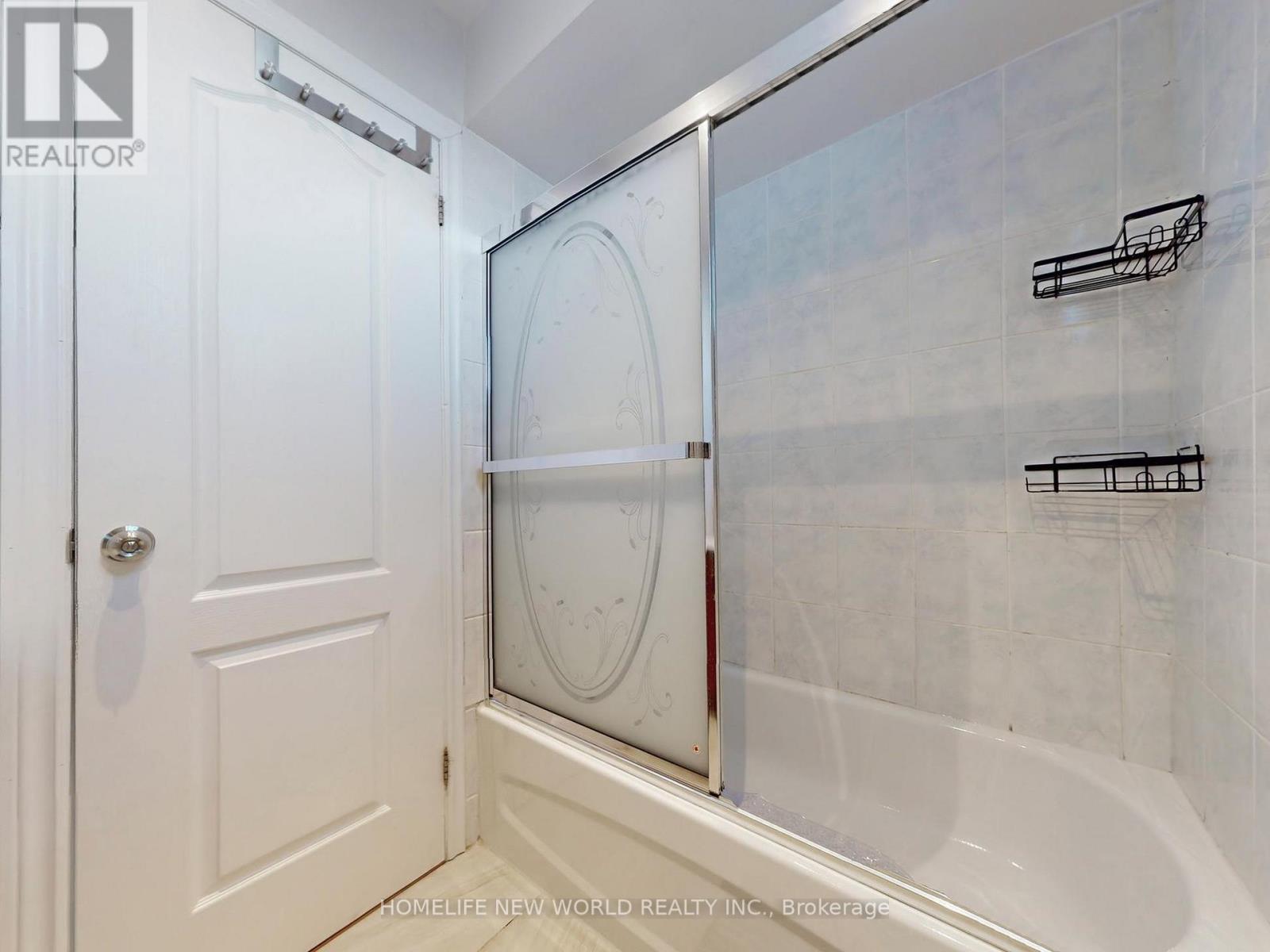 257 Cherokee Boulevard, Toronto, Ontario  M2H 2J9 - Photo 34 - C12959134