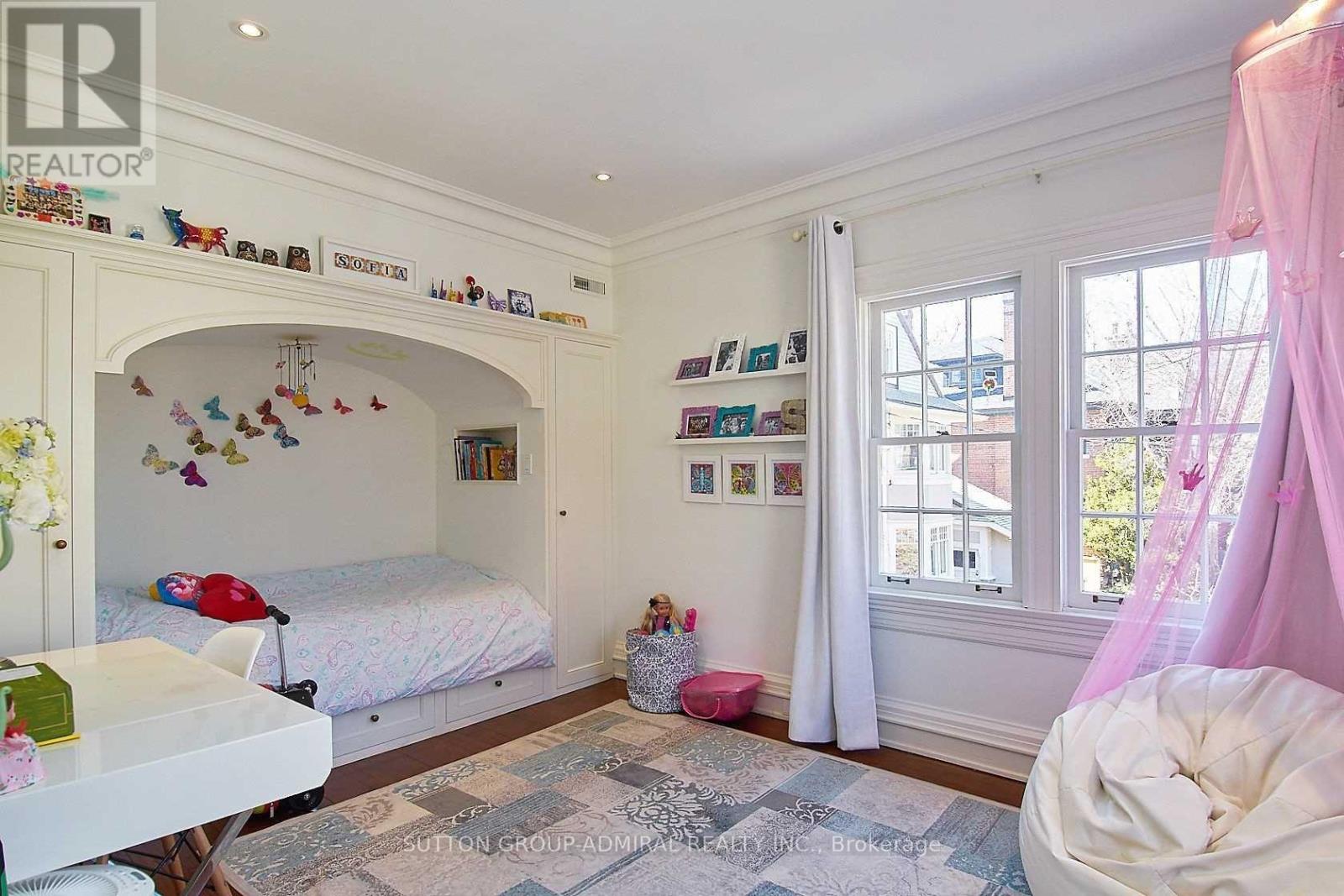 63 Highland Avenue, Toronto, Ontario  M4W 2A2 - Photo 13 - C12959164