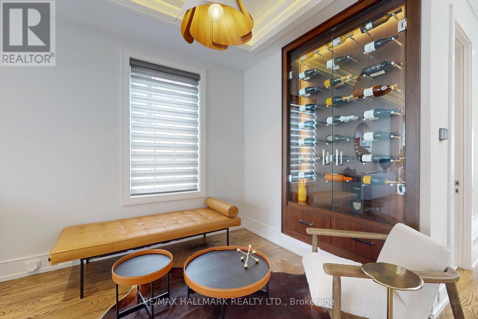 159 Roe Avenue, Toronto (Bedford Park-Nortown), Ontario  M5M 2J1 - Photo 6 - C12959170