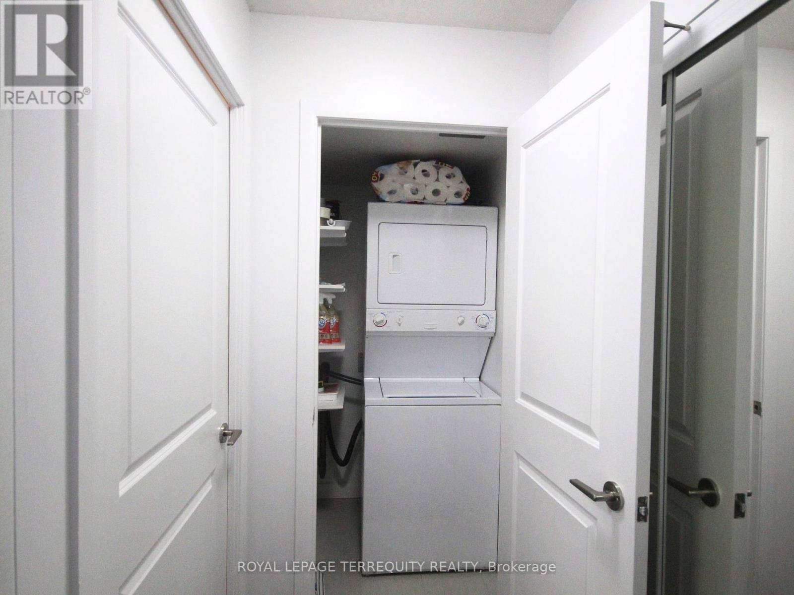 1703 - 4968 Yonge Street, Toronto, Ontario  M2N 7G9 - Photo 17 - C12958494