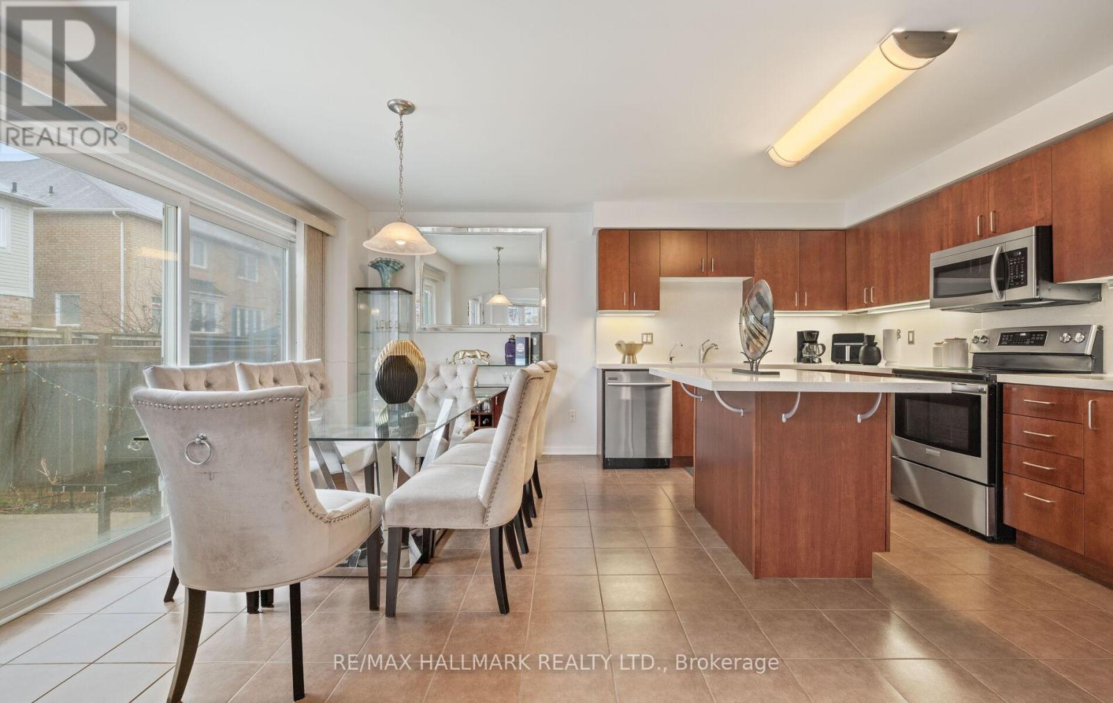 301 Carlissa Run, Newmarket, Ontario  L3X 3G9 - Photo 16 - N12959132