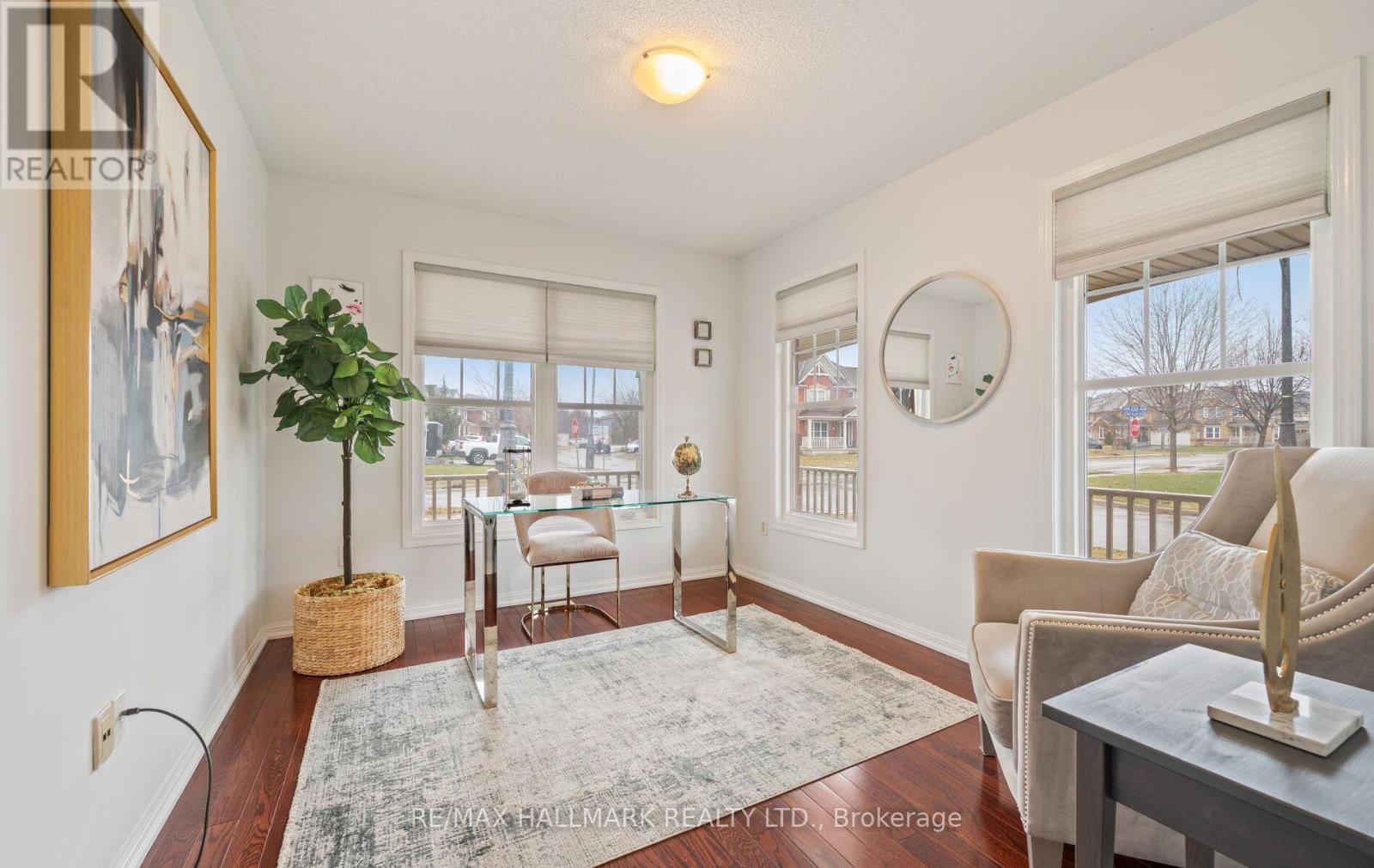 301 Carlissa Run, Newmarket, Ontario  L3X 3G9 - Photo 21 - N12959132