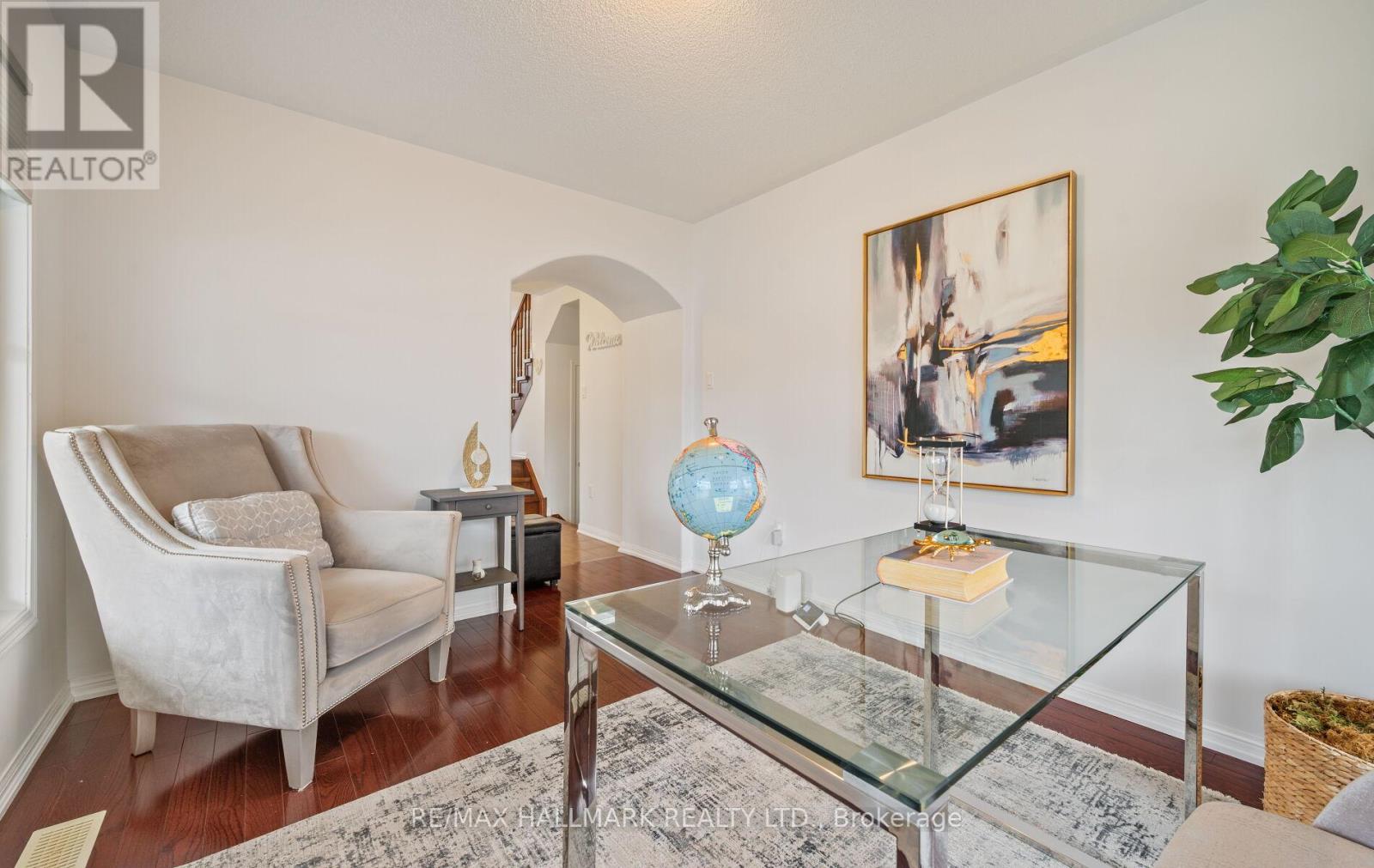 301 Carlissa Run, Newmarket, Ontario  L3X 3G9 - Photo 22 - N12959132