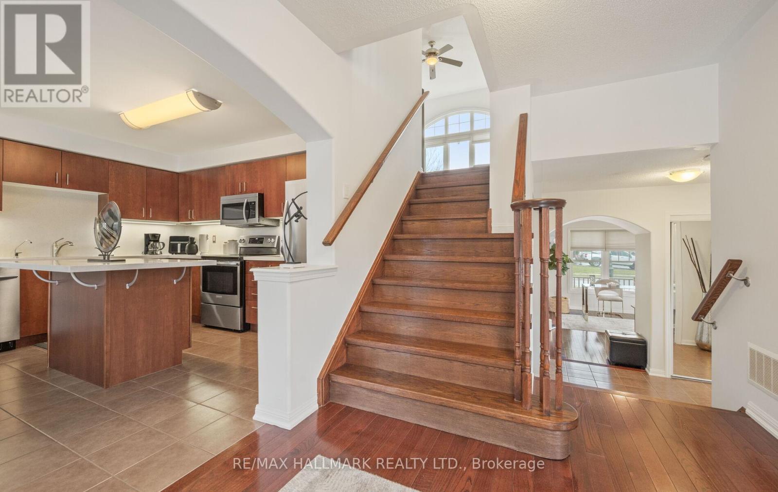 301 Carlissa Run, Newmarket, Ontario  L3X 3G9 - Photo 24 - N12959132