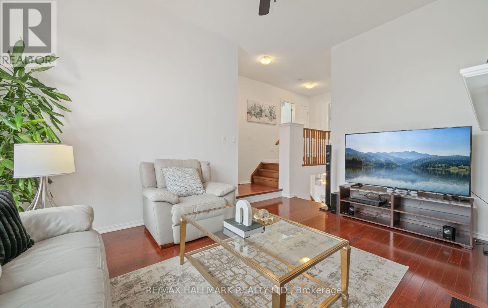 301 Carlissa Run, Newmarket, Ontario  L3X 3G9 - Photo 27 - N12959132