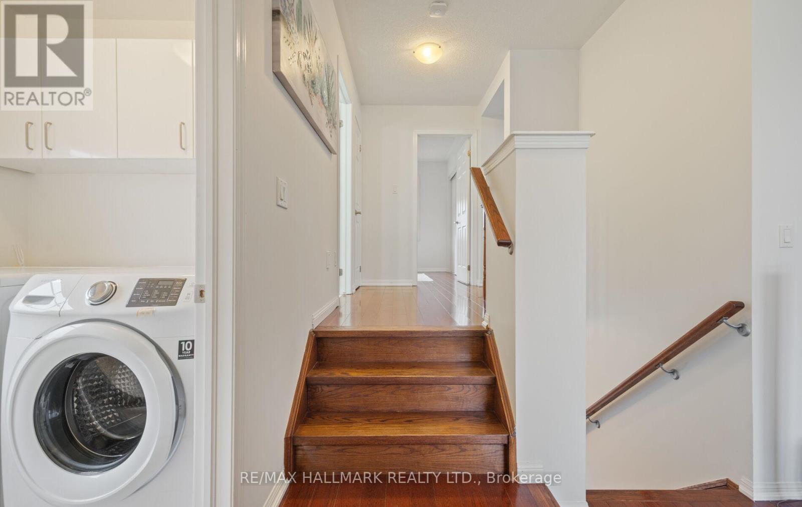 301 Carlissa Run, Newmarket, Ontario  L3X 3G9 - Photo 29 - N12959132