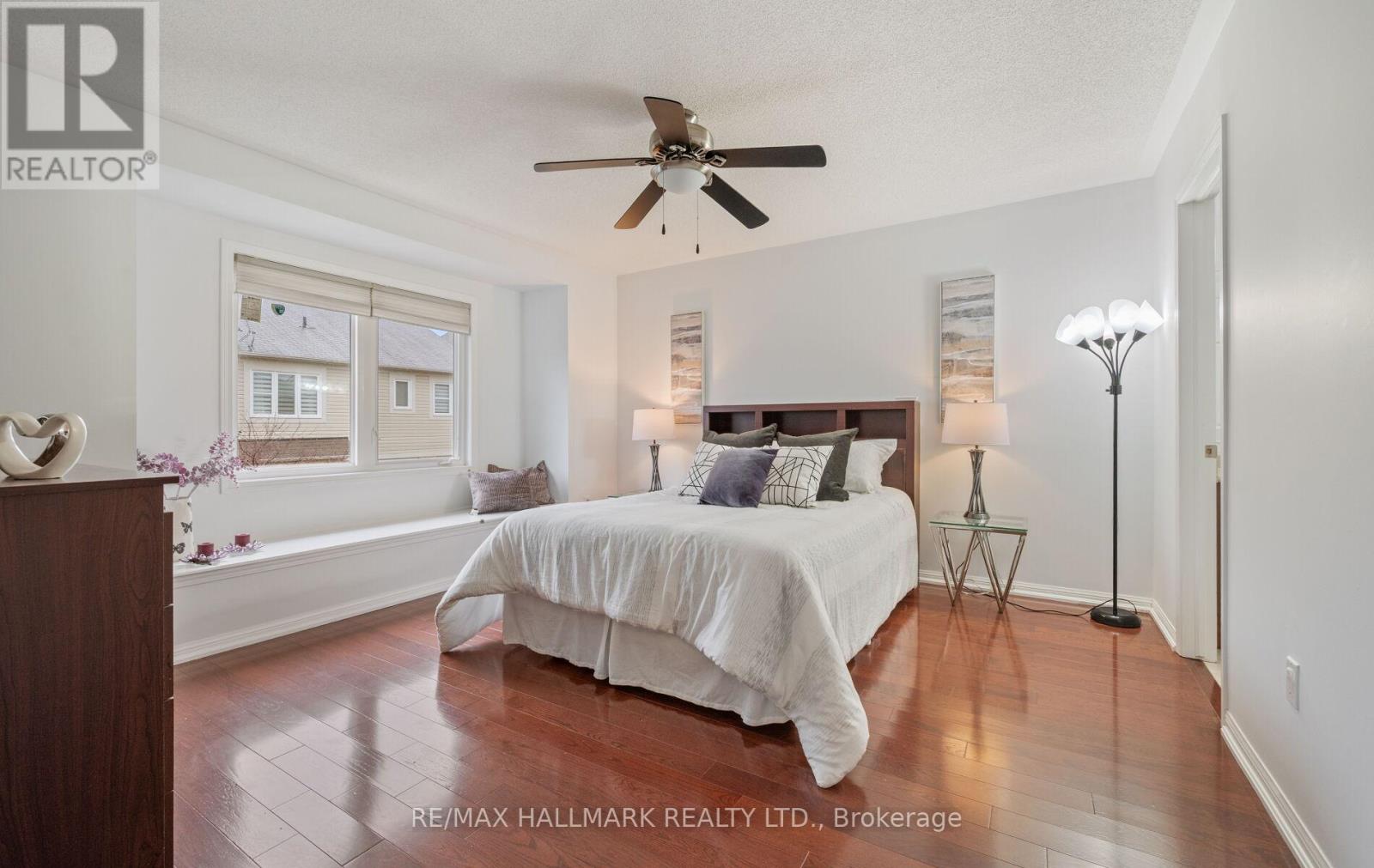 301 Carlissa Run, Newmarket, Ontario  L3X 3G9 - Photo 30 - N12959132