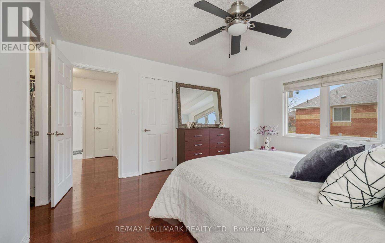 301 Carlissa Run, Newmarket, Ontario  L3X 3G9 - Photo 31 - N12959132