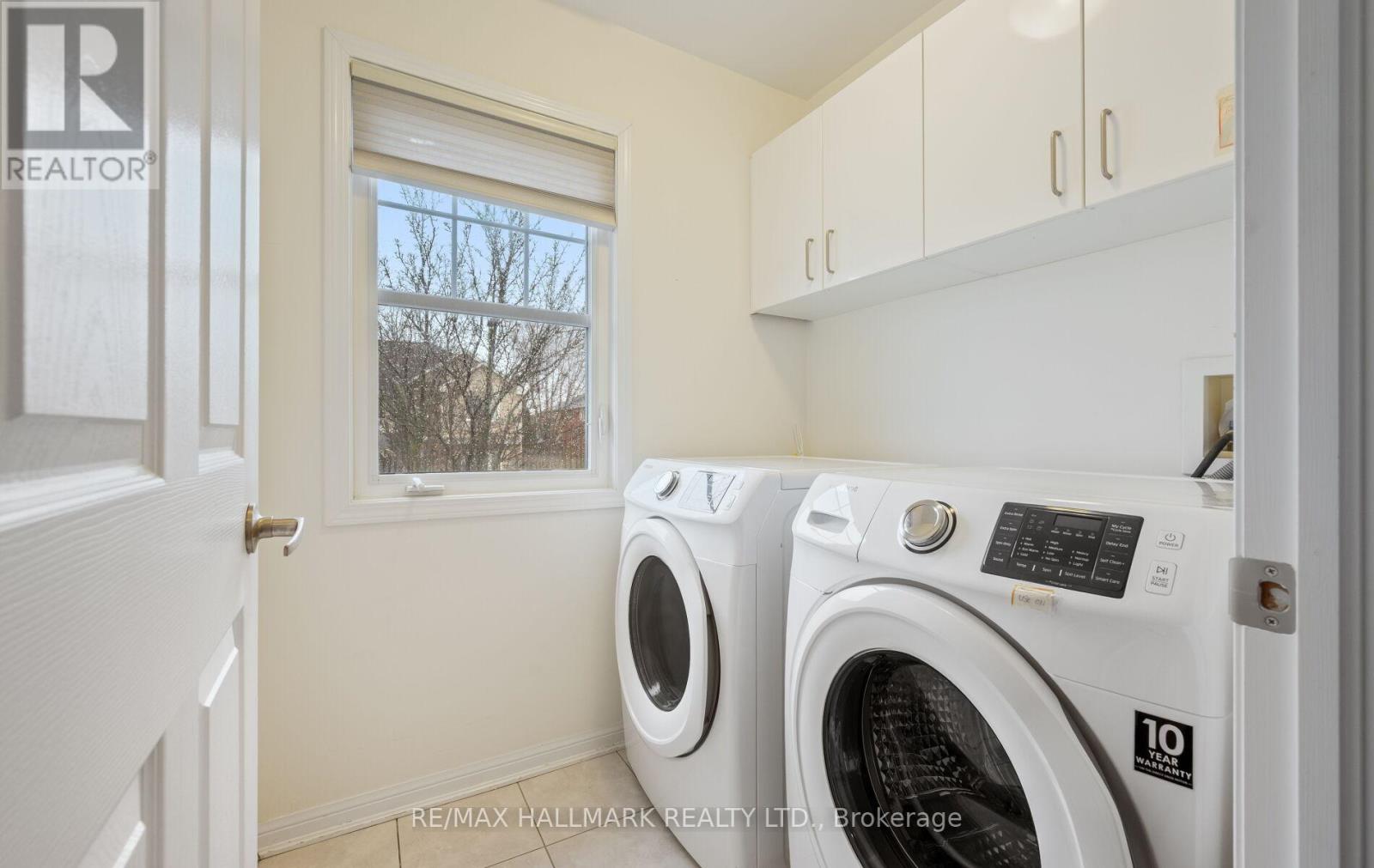 301 Carlissa Run, Newmarket, Ontario  L3X 3G9 - Photo 40 - N12959132