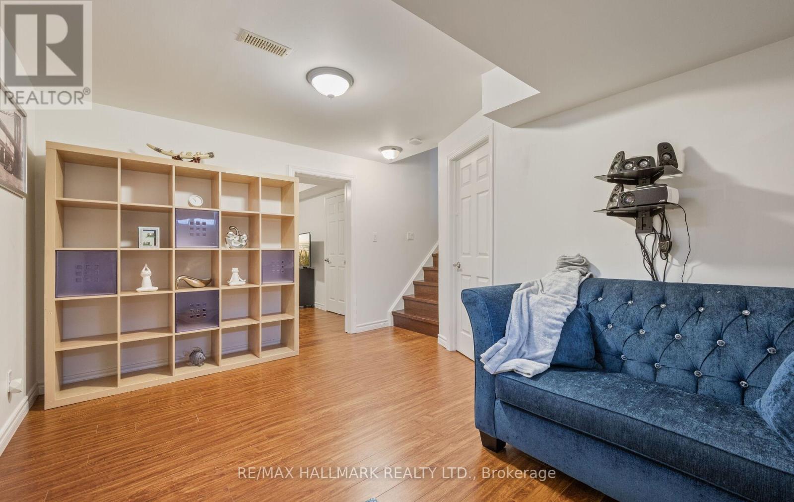 301 Carlissa Run, Newmarket, Ontario  L3X 3G9 - Photo 41 - N12959132