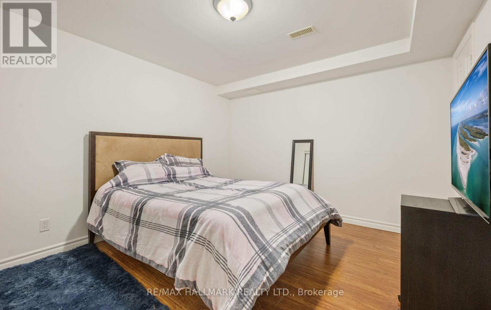 301 Carlissa Run, Newmarket, Ontario  L3X 3G9 - Photo 43 - N12959132