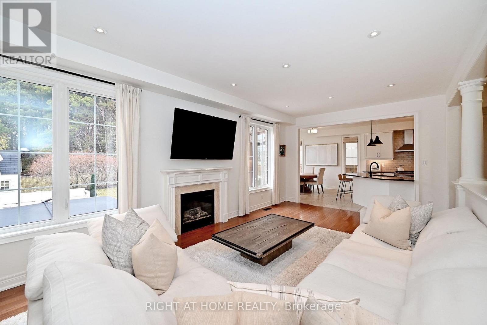 95 Vines Place, Aurora, Ontario  L4G 0R7 - Photo 16 - N12959142