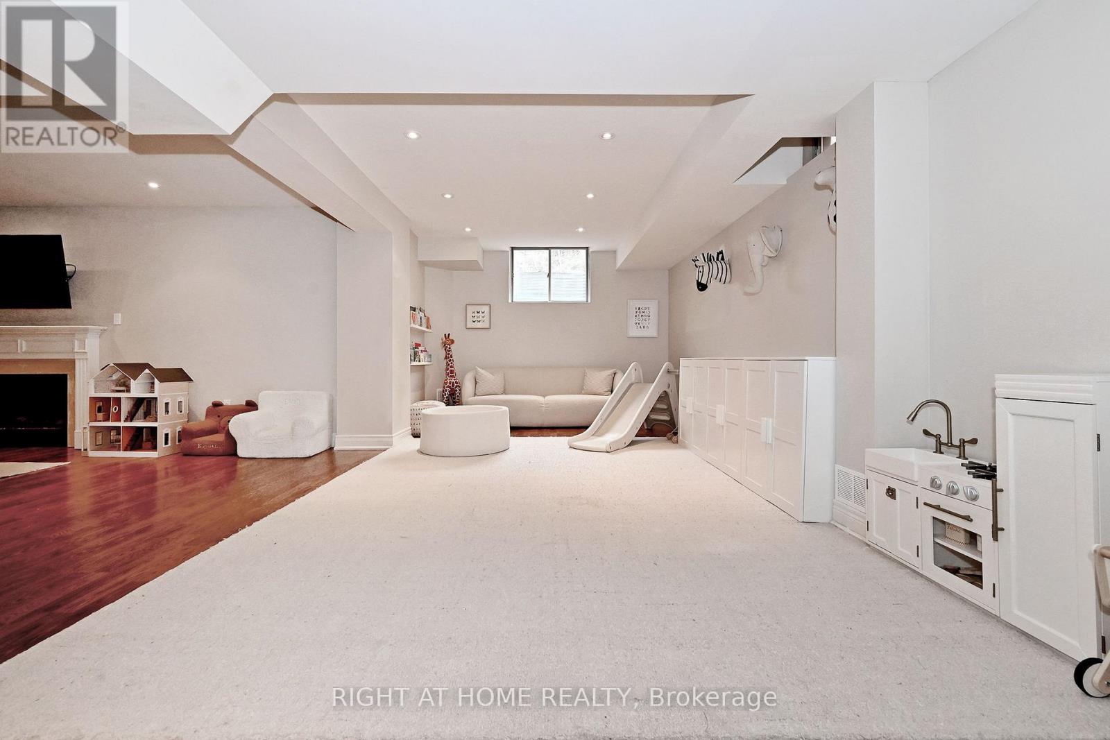 95 Vines Place, Aurora, Ontario  L4G 0R7 - Photo 32 - N12959142