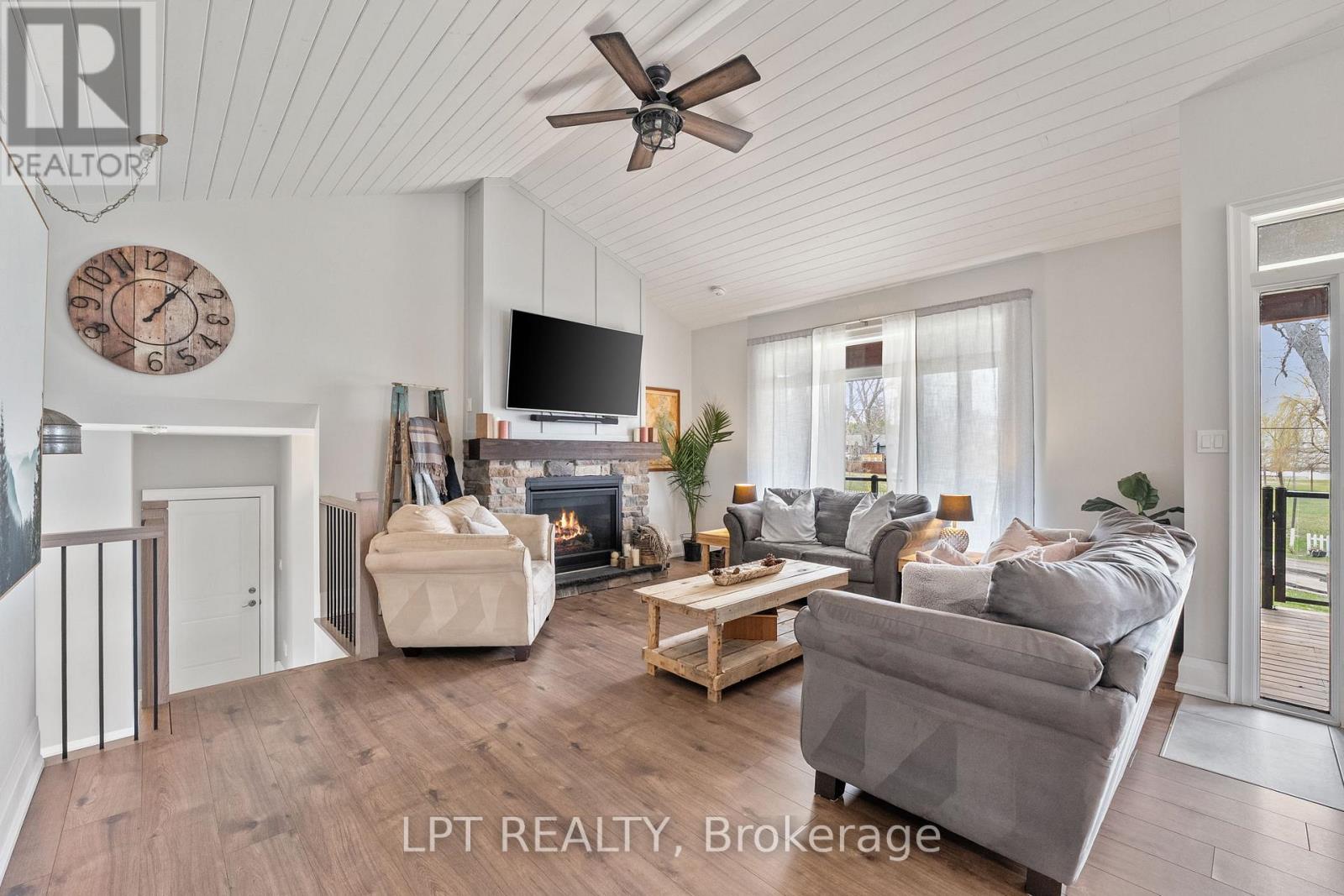 23 Dunkelman Drive, Georgina, Ontario  L4P 3C8 - Photo 12 - N12959144