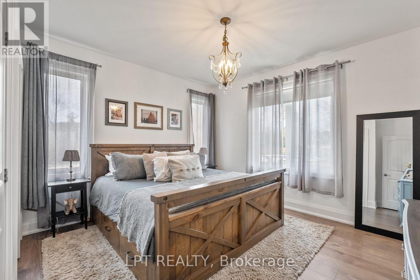 23 Dunkelman Drive, Georgina, Ontario  L4P 3C8 - Photo 18 - N12959144