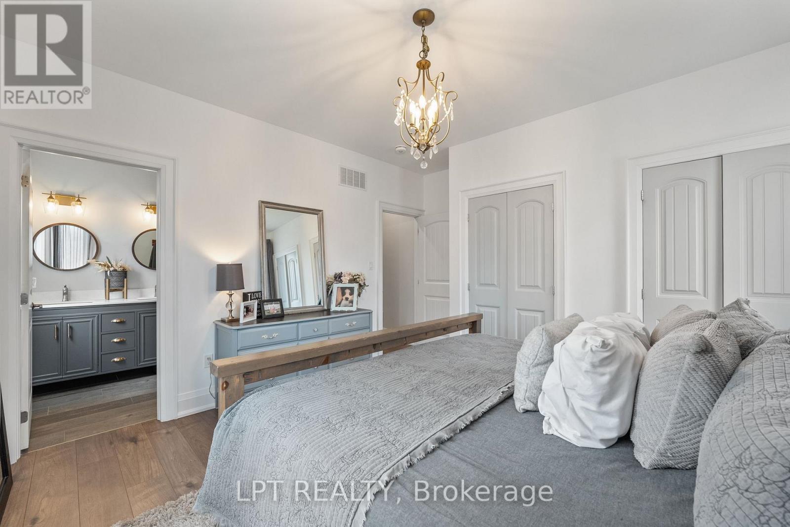 23 Dunkelman Drive, Georgina, Ontario  L4P 3C8 - Photo 20 - N12959144