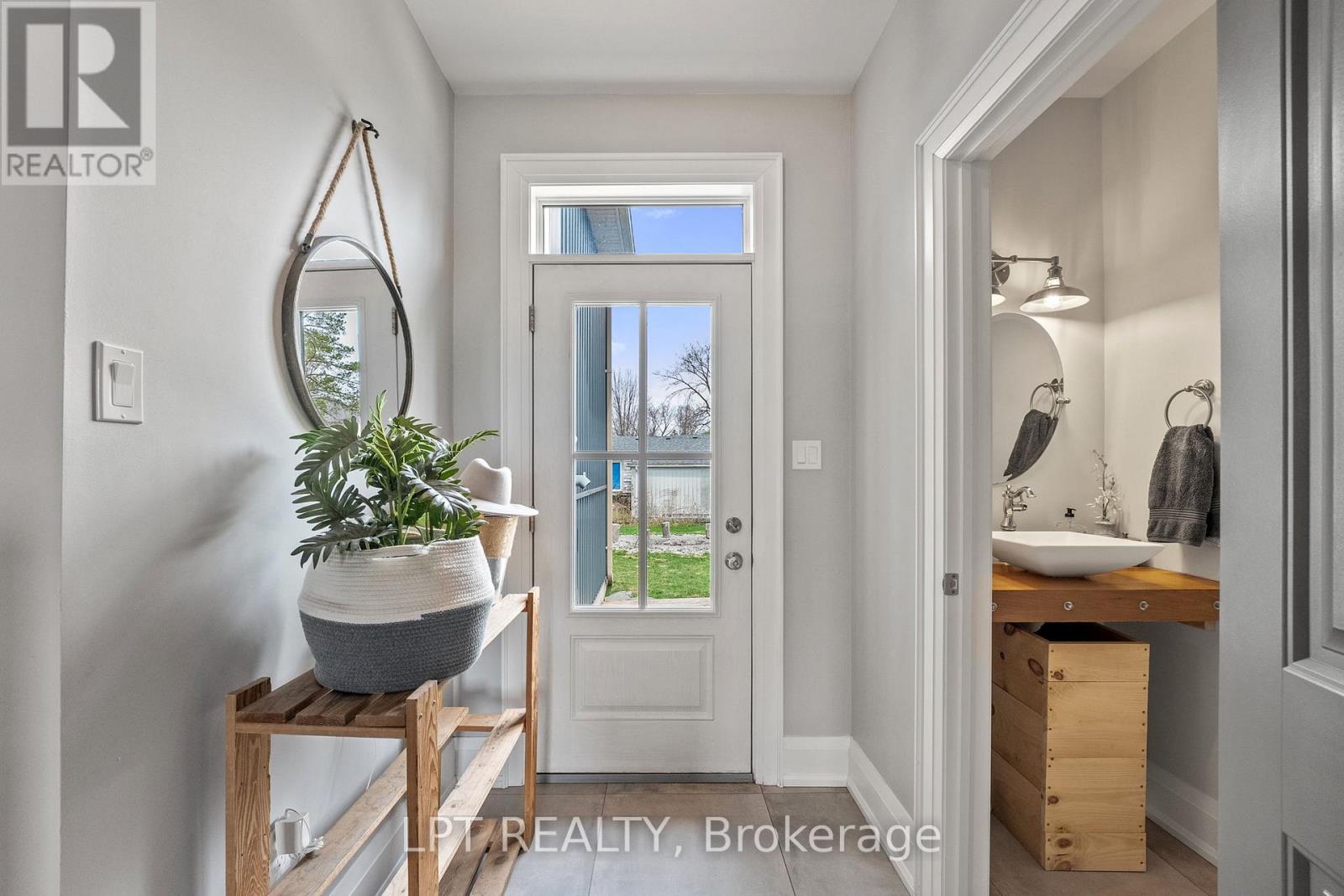 23 Dunkelman Drive, Georgina, Ontario  L4P 3C8 - Photo 29 - N12959144