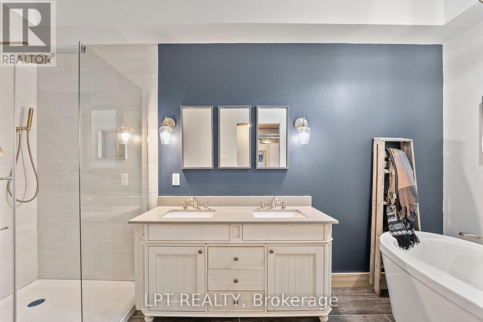 23 Dunkelman Drive, Georgina, Ontario  L4P 3C8 - Photo 33 - N12959144