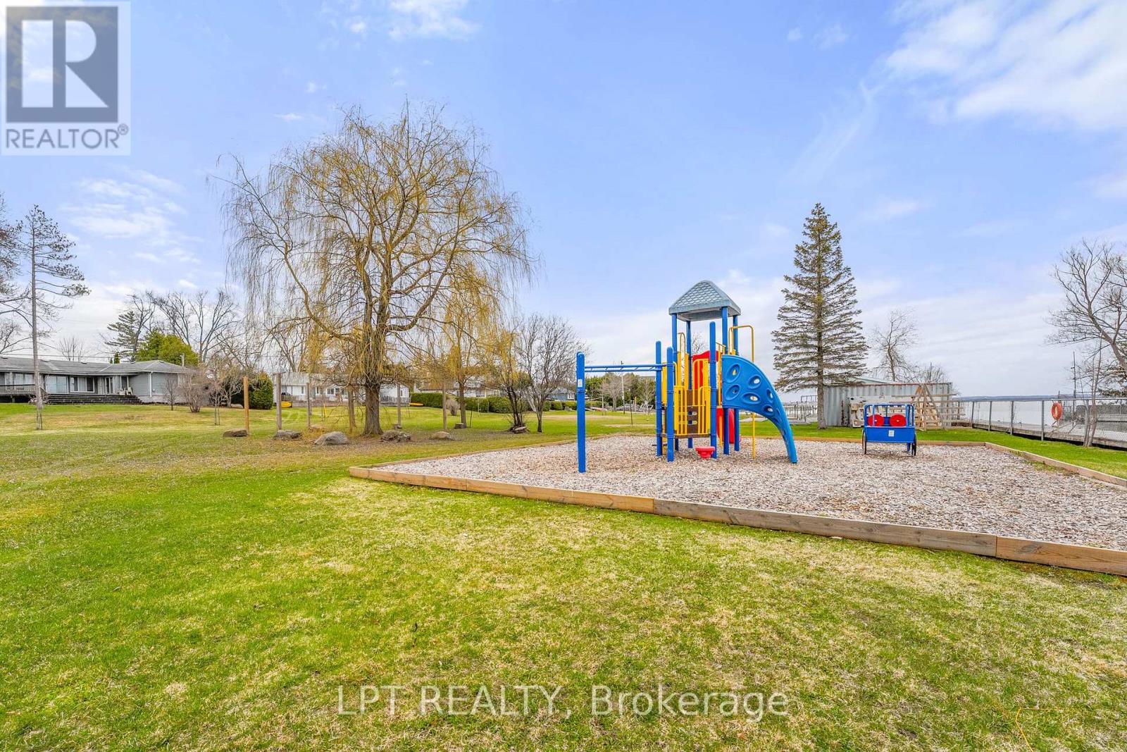 23 Dunkelman Drive, Georgina, Ontario  L4P 3C8 - Photo 42 - N12959144