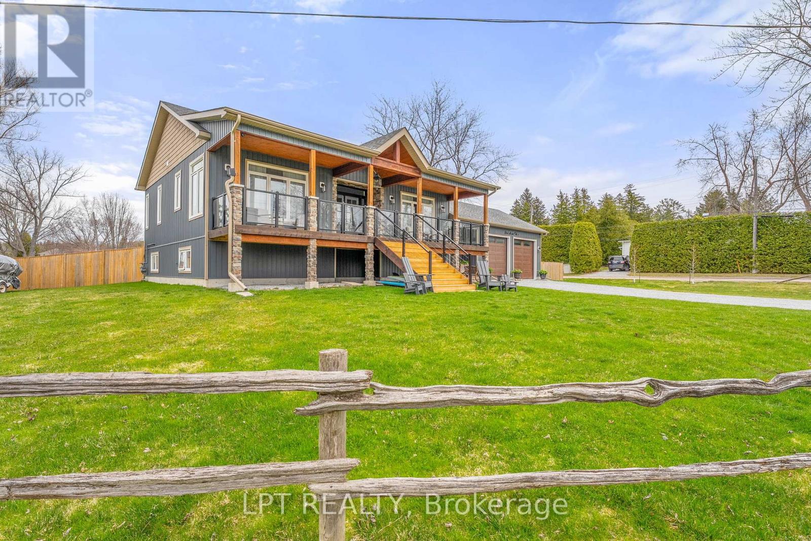 23 Dunkelman Drive, Georgina, Ontario  L4P 3C8 - Photo 5 - N12959144